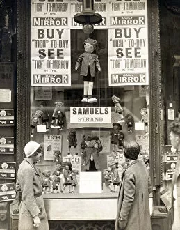 Photos from the 1930s Collection: Tich window display SAM01_04_0048