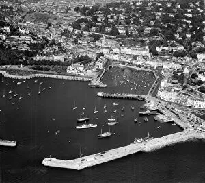 Ports, Docks and Harbours Collection: Torquay Old Harbour EAW011685