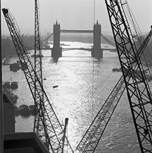 Industrial Collection: Tower Bridge a076902
