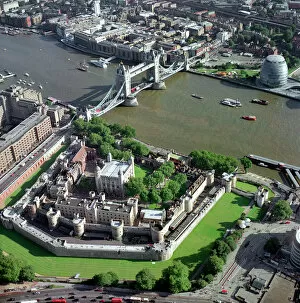 Castles of the South East Collection: Tower of London & Tower Bridge 21766_20