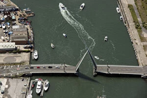 Images Dated 7th July 2022: Twin Sails Bridge 35072_001