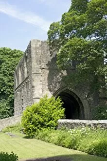 Images Dated 22nd June 2010: Whalley Abbey Gatehouse N100177