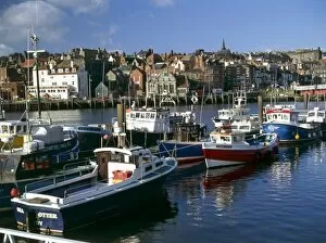Images Dated 20th April 2010: Whitby harbour K011534