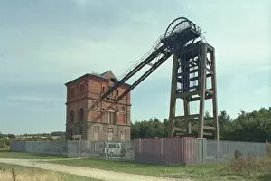 Images Dated 2nd September 1999: Winding House and Headstocks at Bestwood Colliery