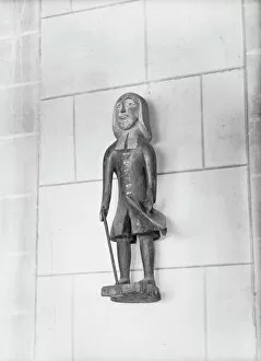 Margaret Harker Collection (1940s-1960s) Collection: Wooden statue HKR01_04_045