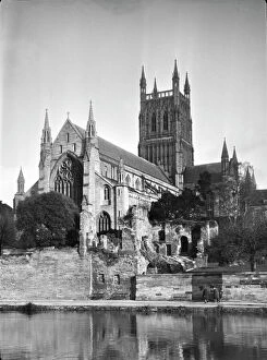 Worcester Collection: Worcester Cathedral a62_02560