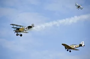 Air Plane Collection: World War I aircraft re-enactment N070969