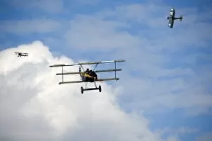 Air Plane Collection: World War I aircraft re-enactment N070970
