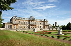 Garden Collection: Wrest Park House and Gardens N100700