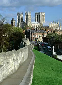 Images Dated 20th March 2007: York Minster K011134